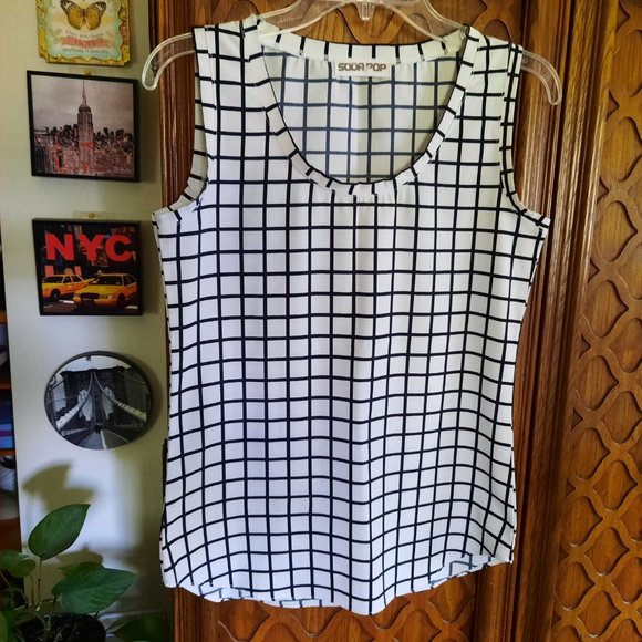 3/$15 Soda Pop Checkered Printed Tank Blouse - Black/White Size XS - Picture 2 of 15